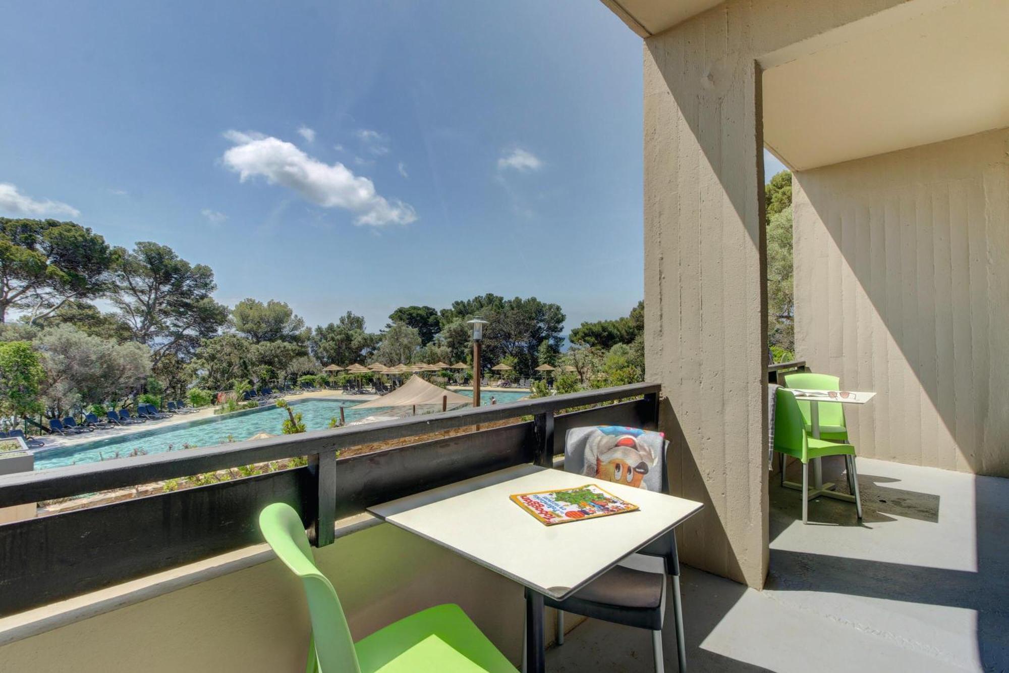 Belambra Clubs Presqu'Ile De Giens - Les Criques Hotell Hyères Rum bild